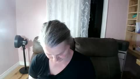 chealsiek online show from July 14, 1:08 am