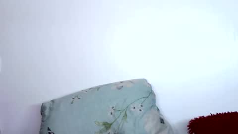 cheeky_charms online show from October 27, 12:26 am