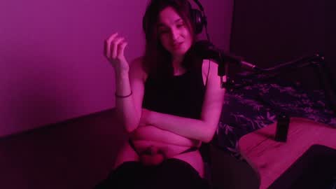 Snapshot of cheesepolice0 chatting on January 29, 5:45 pm Ashley online show from January 29, 5:45 pm