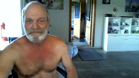 Snapshot of chefben666 chatting on October 8, 6:55 am chefben666 online show from October 8, 6:55 am