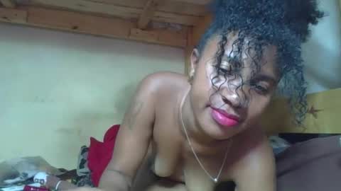 Snapshot of chellaaa chatting on February 26, 4:55 am chellaaa online show from February 26, 4:55 am