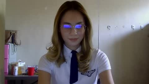 chelly4u69 online show from September 14, 4:00 am