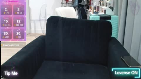 ChelseaBlonde online show from April 3, 8:18 pm