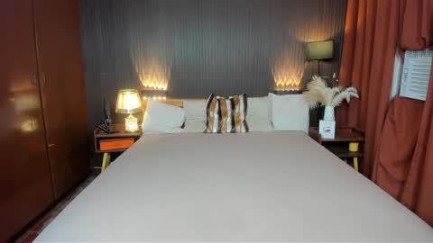 Snapshot of chelseariches chatting on January 29, 7:22 pm Hello ur lovely Chelsea online show from January 29, 7:22 pm