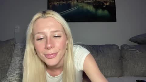 chelsearulebender online show from April 2, 2:09 am