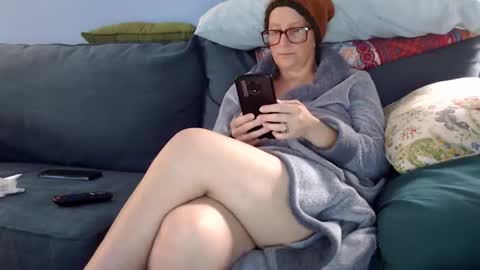 Snapshot of chelseasentra1 chatting on September 24, 2:09 pm Chelsea online show from September 24, 2:09 pm