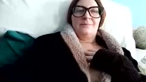 Chelsea online show from February 28, 4:52 pm