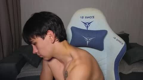 LUCASRYANPVT IS OPEN online show from June 22, 1:19 pm