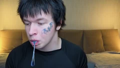 LUCASRYANPVT IS OPEN online show from June 30, 1:01 pm