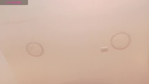 Snapshot of cheneelllorens chatting on October 28, 7:38 pm online show from October 28, 7:38 pm