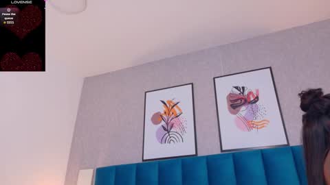 Snapshot of cheneelllorens chatting on November 4, 7:57 pm online show from November 4, 7:57 pm