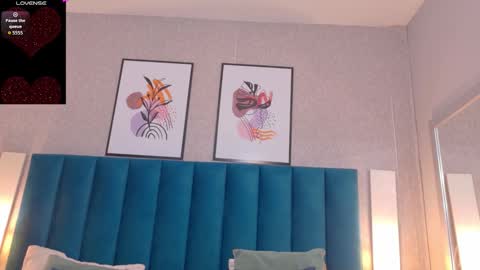 Snapshot of cheneelllorens chatting on November 10, 7:46 pm online show from November 10, 7:46 pm