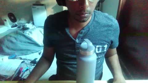 Snapshot of chenrezik42 chatting on November 18, 5:12 am chenrezik69 online show from November 18, 5:12 am