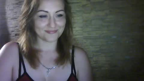 Snapshot of cherry04383 chatting on July 1, 1:29 am cherry04383 online show from July 1, 1:29 am