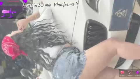 C H E R R Y  online show from September 10, 11:10 am