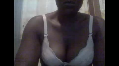 Snapshot of cherry_cherry2 chatting on September 15, 10:26 am cherry_cherry2 online show from September 15, 10:26 am
