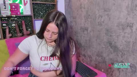 Snapshot of cherry_copper chatting on January 17, 12:54 pm cherryl online show from January 17, 12:54 pm