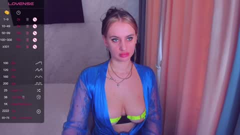 cherry_starrr online show from January 31, 7:39 am