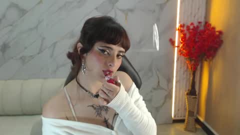 Snapshot of cherry_tf chatting on May 16, 3:36 am Cherry online show from May 16, 3:36 am