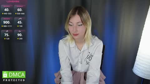 Snapshot of cherryblossomvibe chatting on May 30, 7:38 am Cherry online show from May 30, 7:38 am