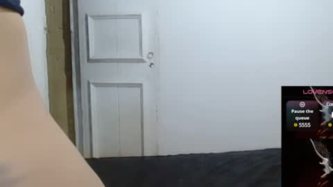 Snapshot of cherrylugosi chatting on January 5, 6:46 am Cherry Lugosi online show from January 5, 6:46 am