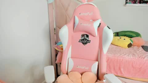 cherrycute666 online show from December 21, 2:52 am