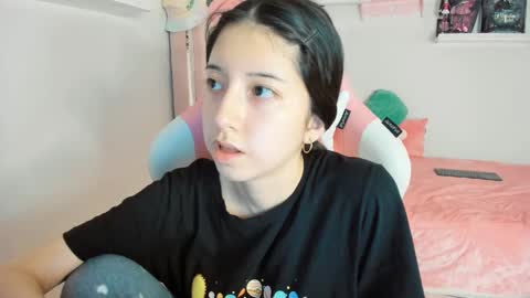 cherrycute666 online show from February 10, 5:36 am