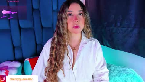 Cherry Queen online show from November 2, 8:00 pm