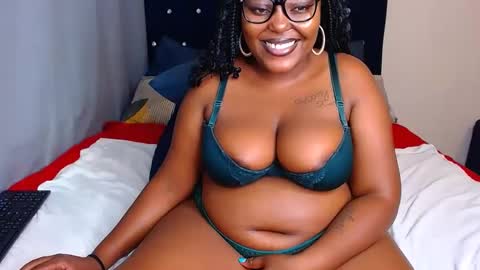 Snapshot of cherryyummy69 chatting on February 24, 10:47 pm cherryyummy69 online show from February 24, 10:47 pm