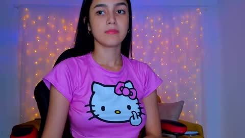 Snapshot of cherylbutler chatting on December 16, 7:54 pm Cheryl online show from December 16, 7:54 pm