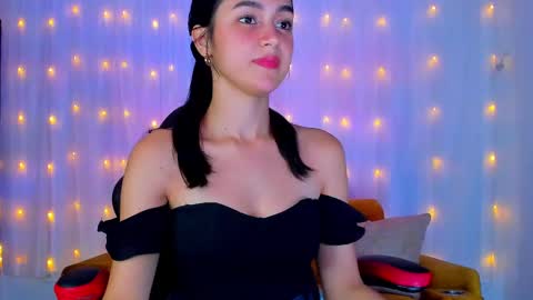 Snapshot of cherylbutler chatting on February 11, 11:12 pm Cheryl online show from February 11, 11:12 pm