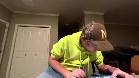 chevycamaro1978 online show from December 7, 12:08 am