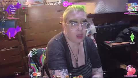 CurvySiren online show from July 27, 7:15 am