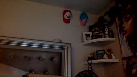 Snapshot of chicagobabe312 chatting on May 19, 4:41 am chicagobabe312 online show from May 19, 4:41 am