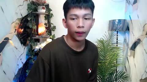 Snapshot of chick_renz chatting on October 5, 5:22 pm chick_renz online show from October 5, 5:22 pm