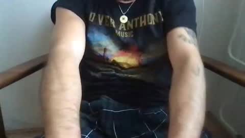 Chico online show from December 22, 2:03 pm