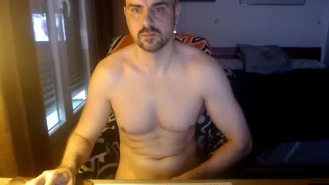 chicocam1983 online show from November 10, 4:39 pm