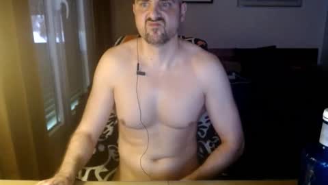 chicocam1983 online show from May 17, 3:52 pm