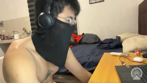 chicodelauni online show from February 20, 5:48 am