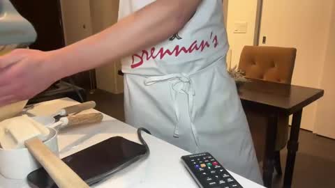 Snapshot of chiguy841 chatting on December 12, 4:15 am ChiGuy841 online show from December 12, 4:15 am