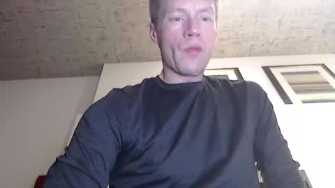 Snapshot of chiguy841 chatting on January 13, 3:01 am ChiGuy841 online show from January 13, 3:01 am