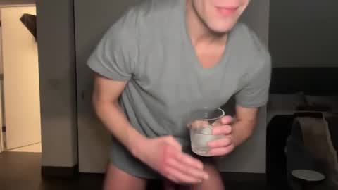 Snapshot of chiguy841 chatting on February 21, 3:23 am ChiGuy841 online show from February 21, 3:23 am