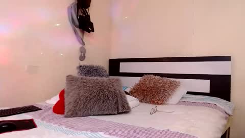Snapshot of chikandela chatting on May 14, 9:10 pm Valentina online show from May 14, 9:10 pm