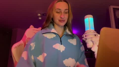 Goddess Vika - owner of all ur money online show from January 24, 5:21 pm