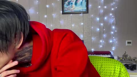 Snapshot of chillguy2k chatting on December 6, 9:57 pm Rick online show from December 6, 9:57 pm