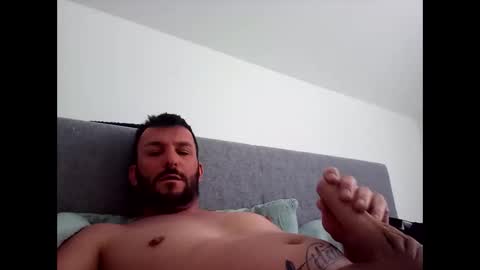 chris online show from February 19, 9:27 am