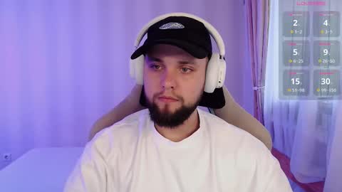 Snapshot of chilly__willy chatting on November 12, 8:48 am Mark online show from November 12, 8:48 am