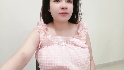 Jani online show from April 18, 1:09 am