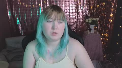 Snapshot of chimberwol chatting on March 1, 2:24 am Chim-Chim online show from March 1, 2:24 am