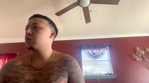 Snapshot of chino880172 chatting on February 3, 3:39 pm CHINO online show from February 3, 3:39 pm